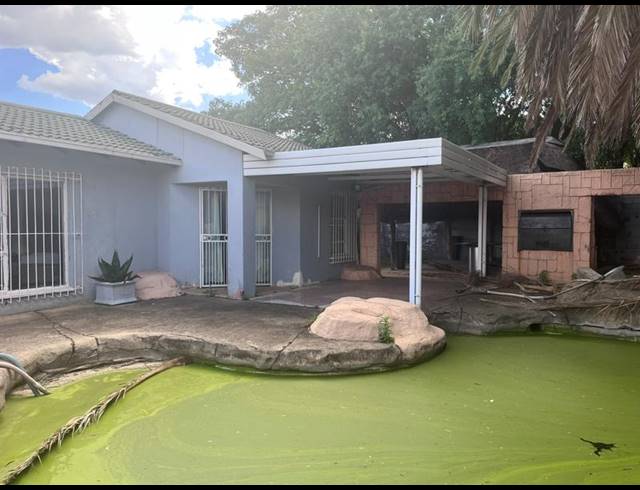 3 BEDROOM HOUSE FOR SALE IN MULBARTON